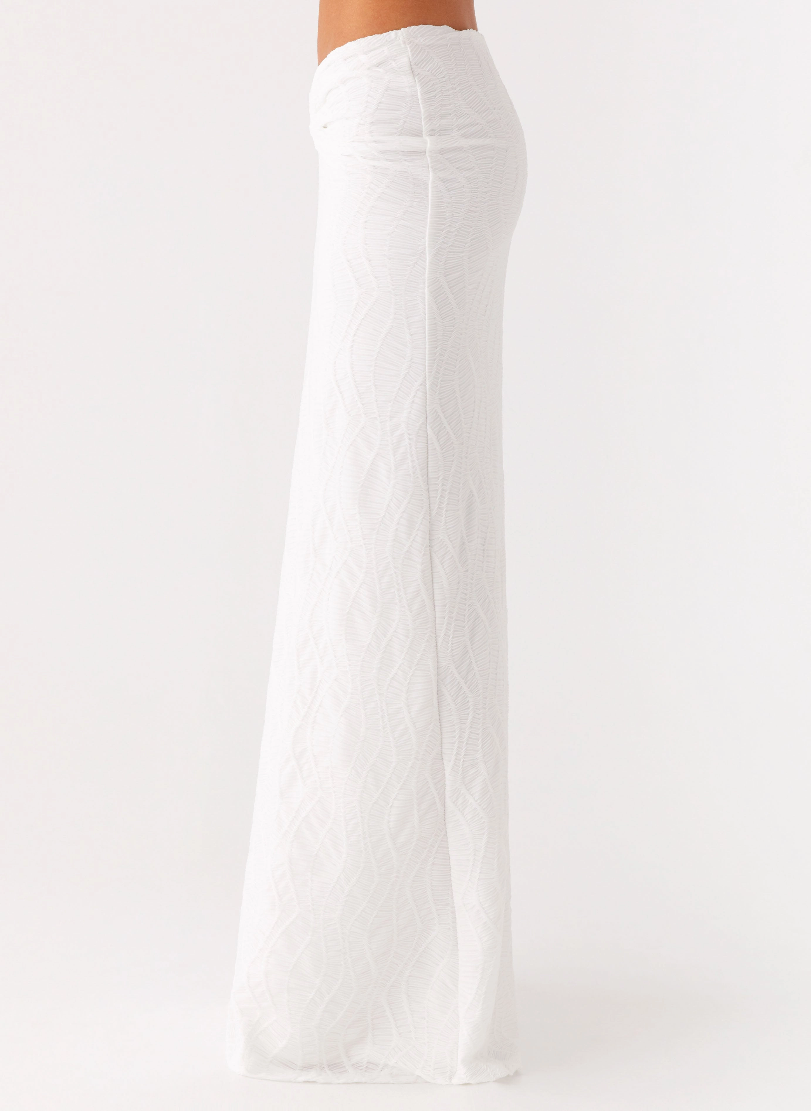 Briene Maxi Skirt - White Soft Interior Performance Support