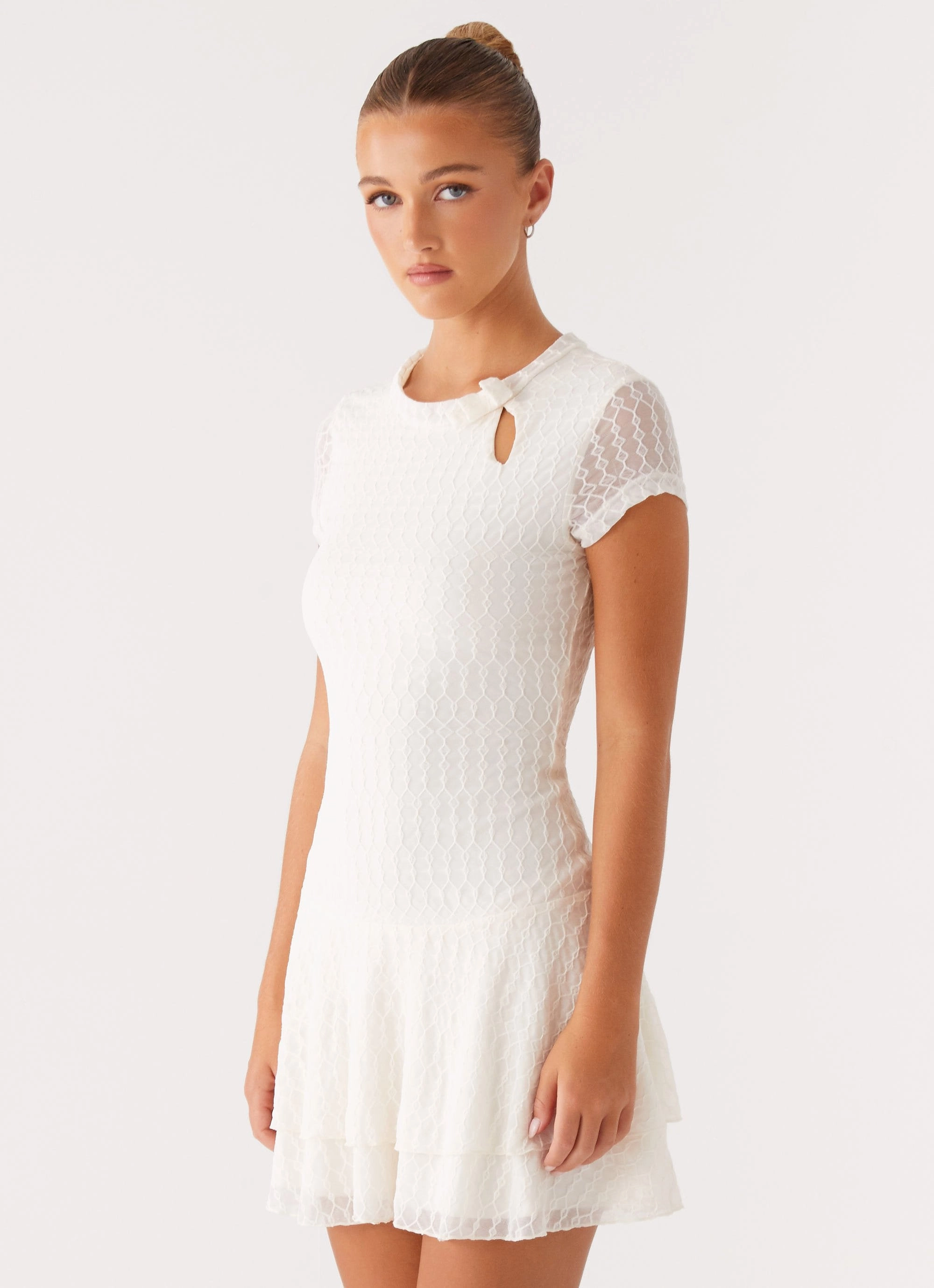Casual Tones Zip Closure Esty Mini Dress - Ivory