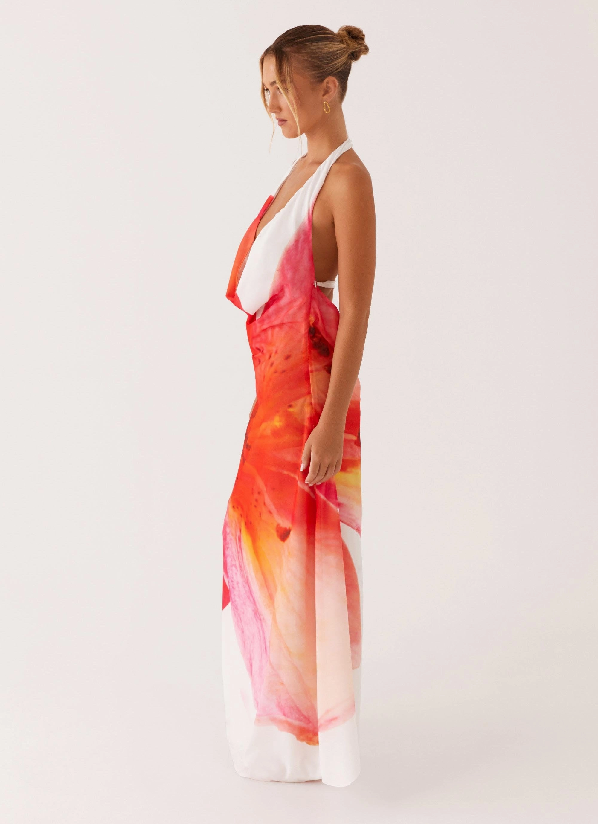 Calabasas Maxi Dress - White Floral Easy Go