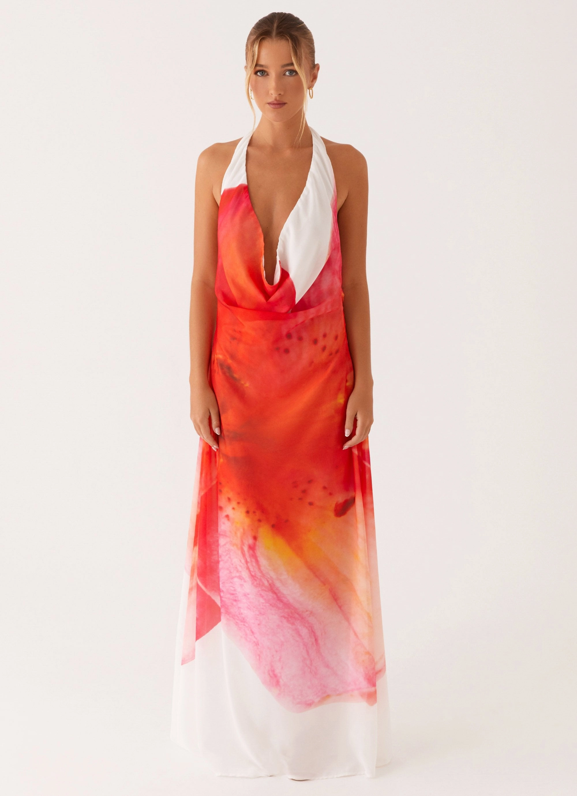 Calm Mood Calabasas Maxi Dress - White Floral