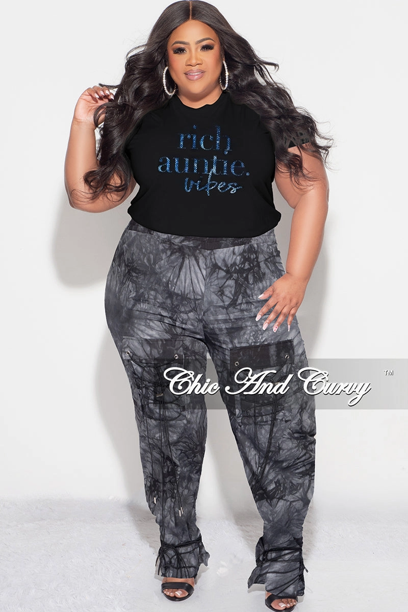 Final Sale Plus Size Sleeveless "Rich Auntie" Graphic Top in Black and Blue Print Anti Chafe Lining