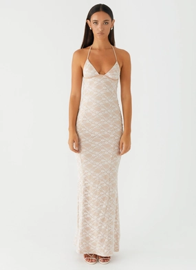 Jolina Lace Maxi Dress - White Travel Staple Sporty Look