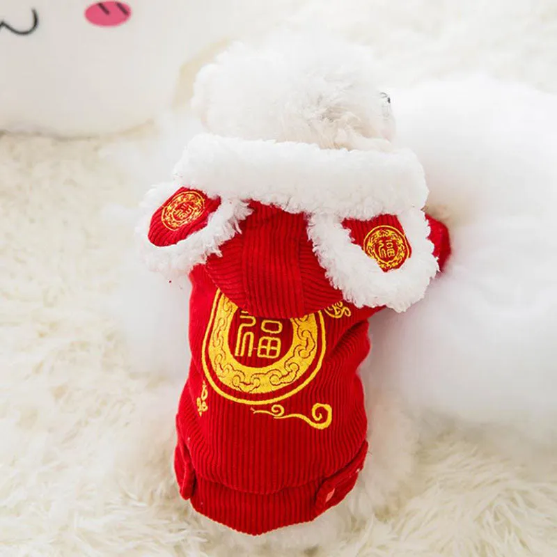 Festive warm clothes for dogs and cats