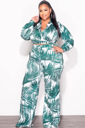 Fit For Movement Final Sale Plus Size 2pc Crop Top & Palazzo Pant Set in Green Palm Print