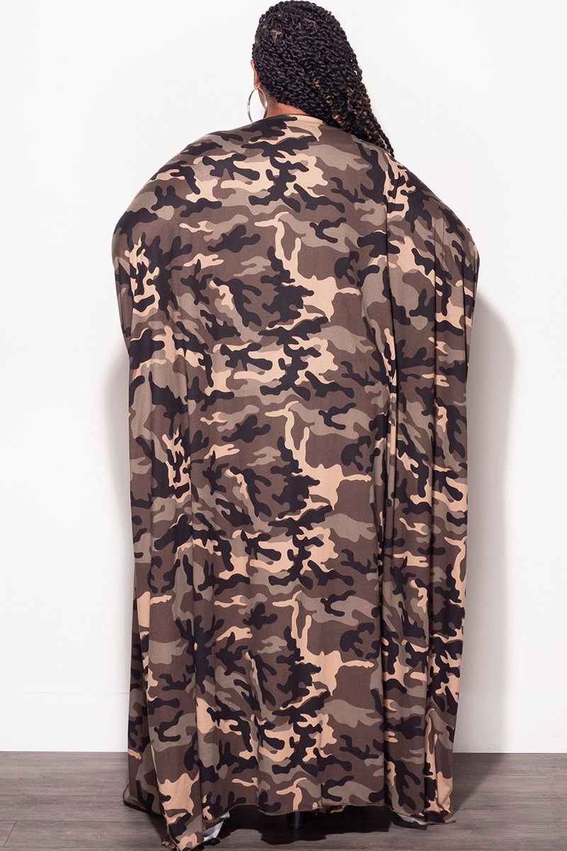 Final Sale Plus Size 2pc Kaftan and Pants Set in Camo Convertible legs