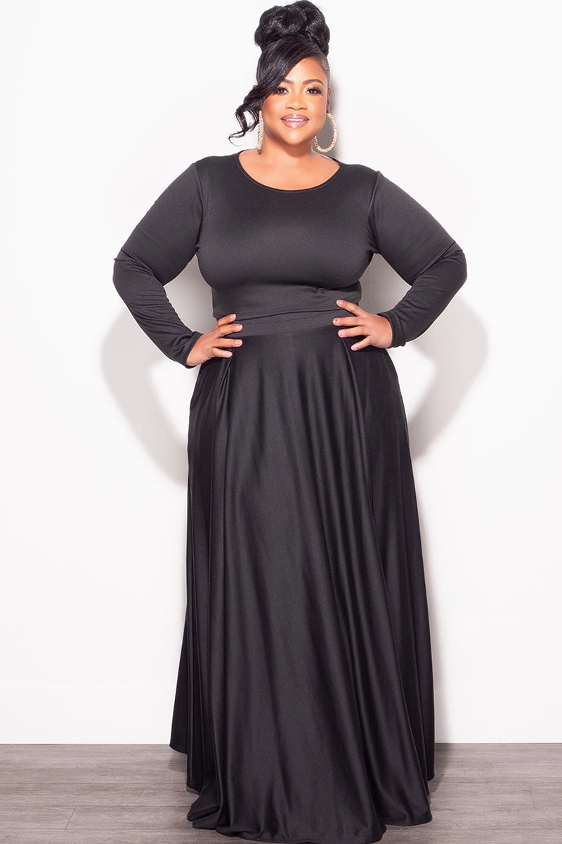 Final Sale Plus Size 2pc Maxi Skirt Set with Round Neck in Black Chic Vibe Relax Fit Design