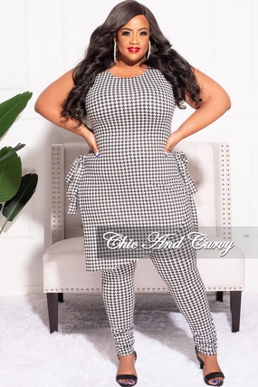 Quick Adjust Fit Durable Waistband Final Sale Plus Size 2pc Sleeveless Top and Pants Set in Black and White Houndstooth Print