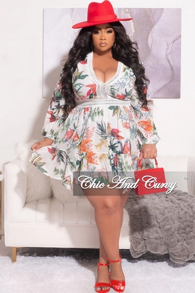 MoistureWickingFabric Final Sale Plus Size Chiffon Babydoll Dress in White Floral Print