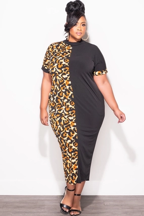 Dark wash Ventilated Panels Final Sale Plus Size Colorblock Dress in Animal Print and Black