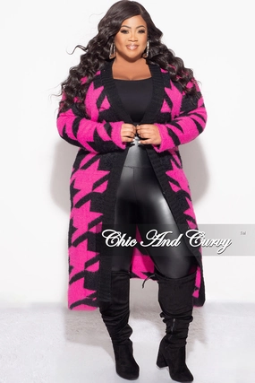 Reversible design ComfortFit Final Sale Plus Size Faux Fur Sweater Duster in Fuchsia and Black