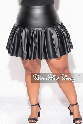 Casual Vibe Final Sale Plus Size Faux Leather Mini Skater Skirt In Black