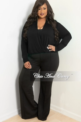 Light Design Final Sale Plus Size Long Sleeve Top w/ Twist Front in Black