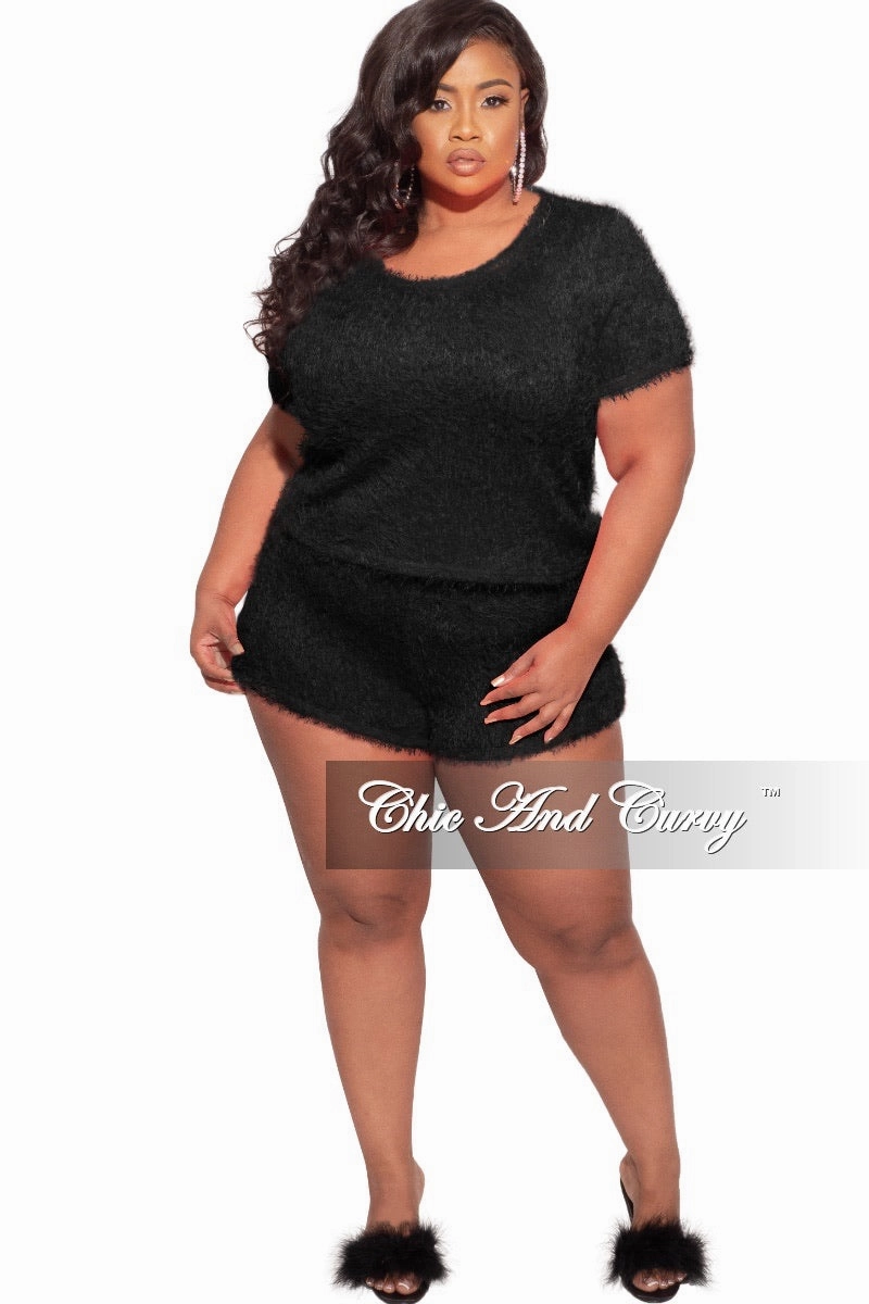Smooth Fit Lining Final Sale Plus Size Lounge Set /Sleepwear in Black