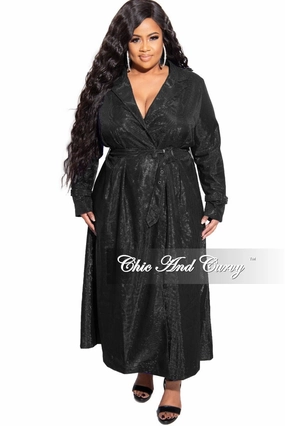 Relaxed Crew Neck Opening Microfiber Blended Fabric Final Sale Plus Size Metallic Collar Dress / Trench Coat with Belt in Black