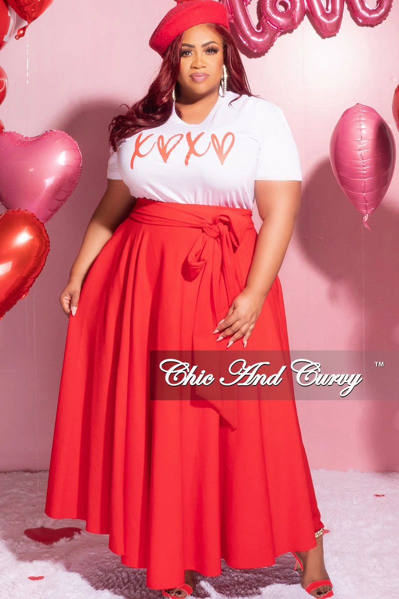 Final Sale Plus Size Oversized Short Sleeve "XOXO" Graphic T-Shirt in White and Red WaterRepellentCoating