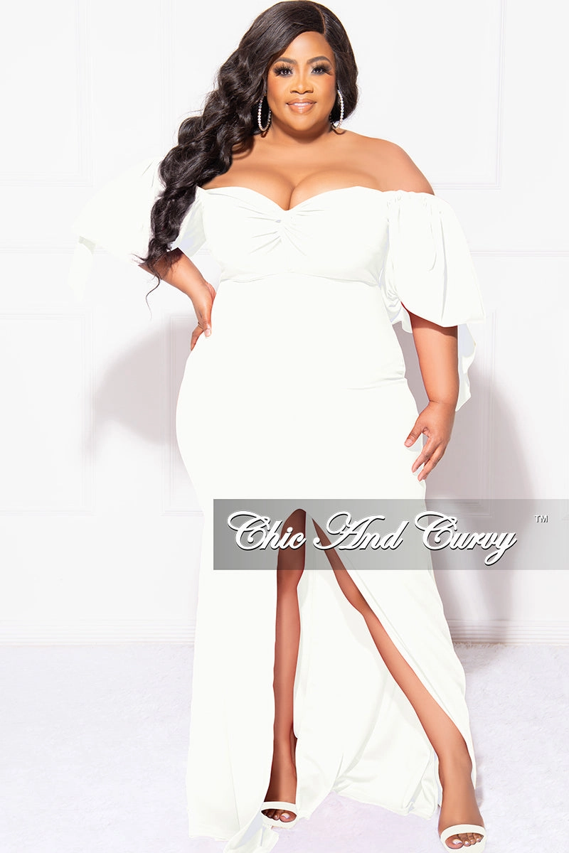 DoubleLayered OdorResistant Treatment Final Sale Plus Size Puffy Sleeve Gown with Front Slit in Ivory