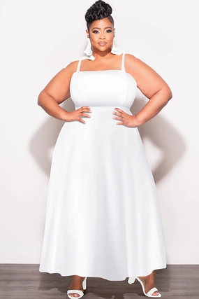 Functional Stretch Final Sale Plus Size Self Tie Strap Light Weight  Linen Blend Dress in Off White
