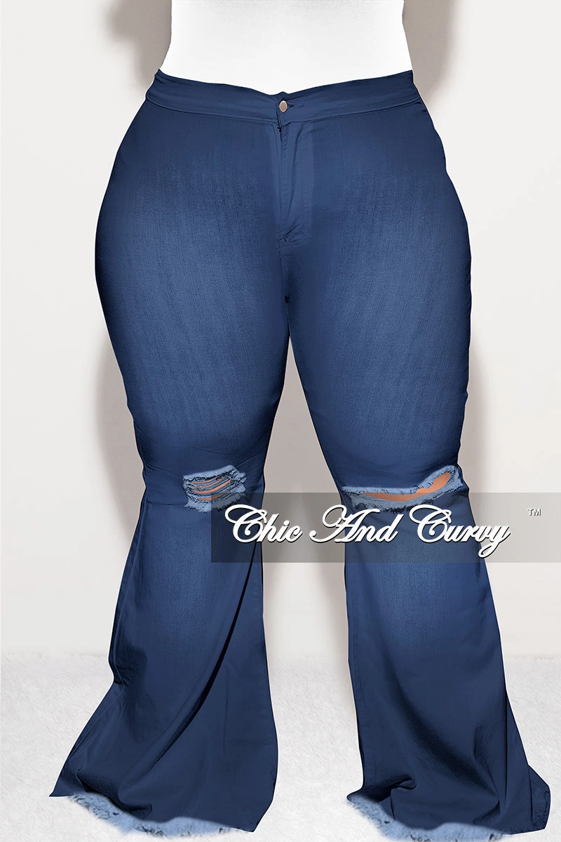 Simple Utility Final Sale Plus Size Wide Leg Denim Jeans with Distressed Knee in Dark Blue