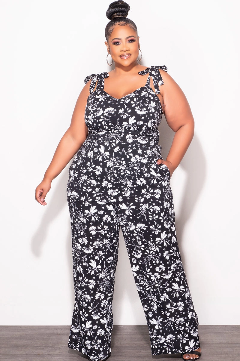 Reversible design Final Sale Plus Sleeveless Jumpsuit with Tie Straps in Black and White Floral Print