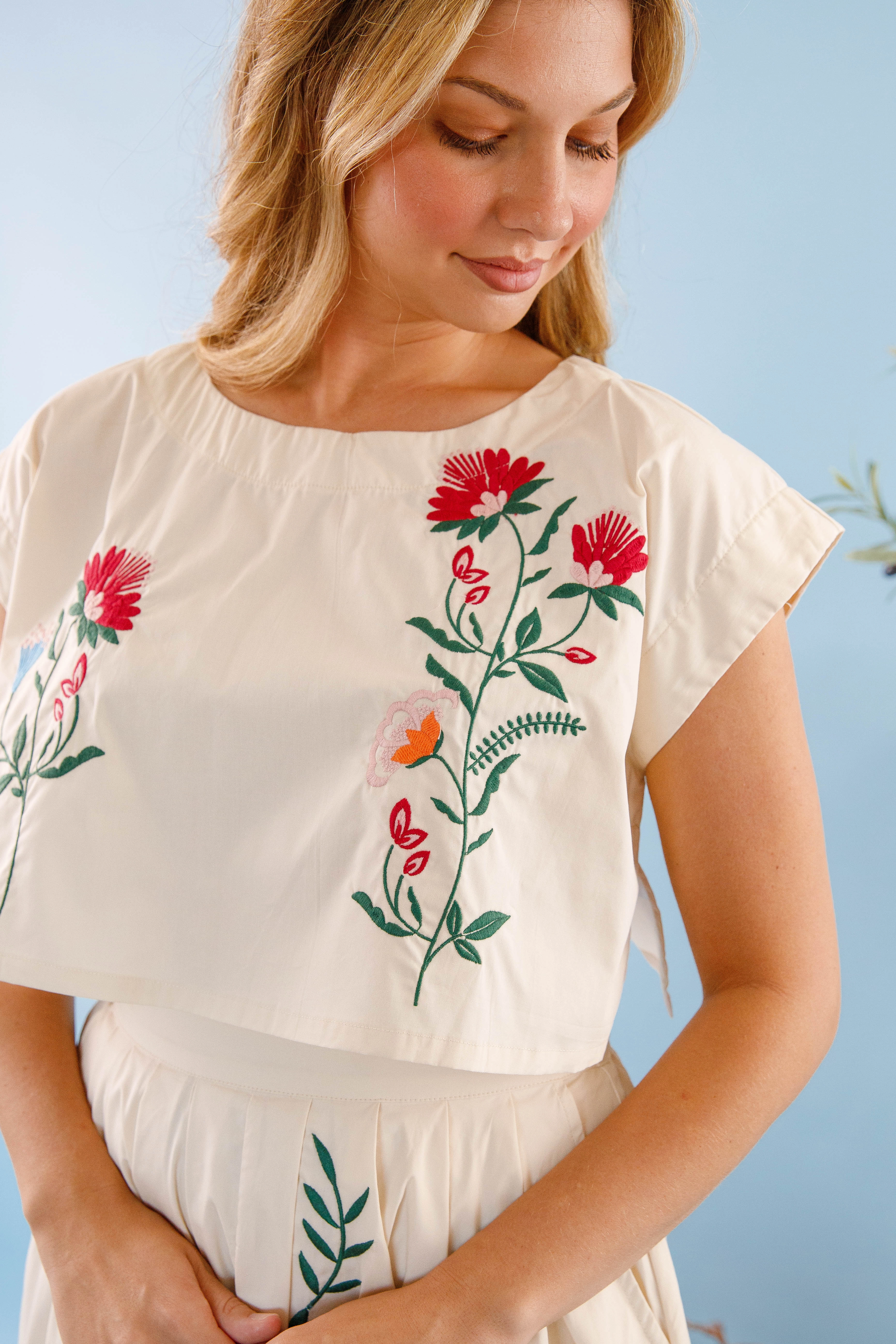 Finding The Good Crop Top-Tan Stylish Tank Microfiber Technology