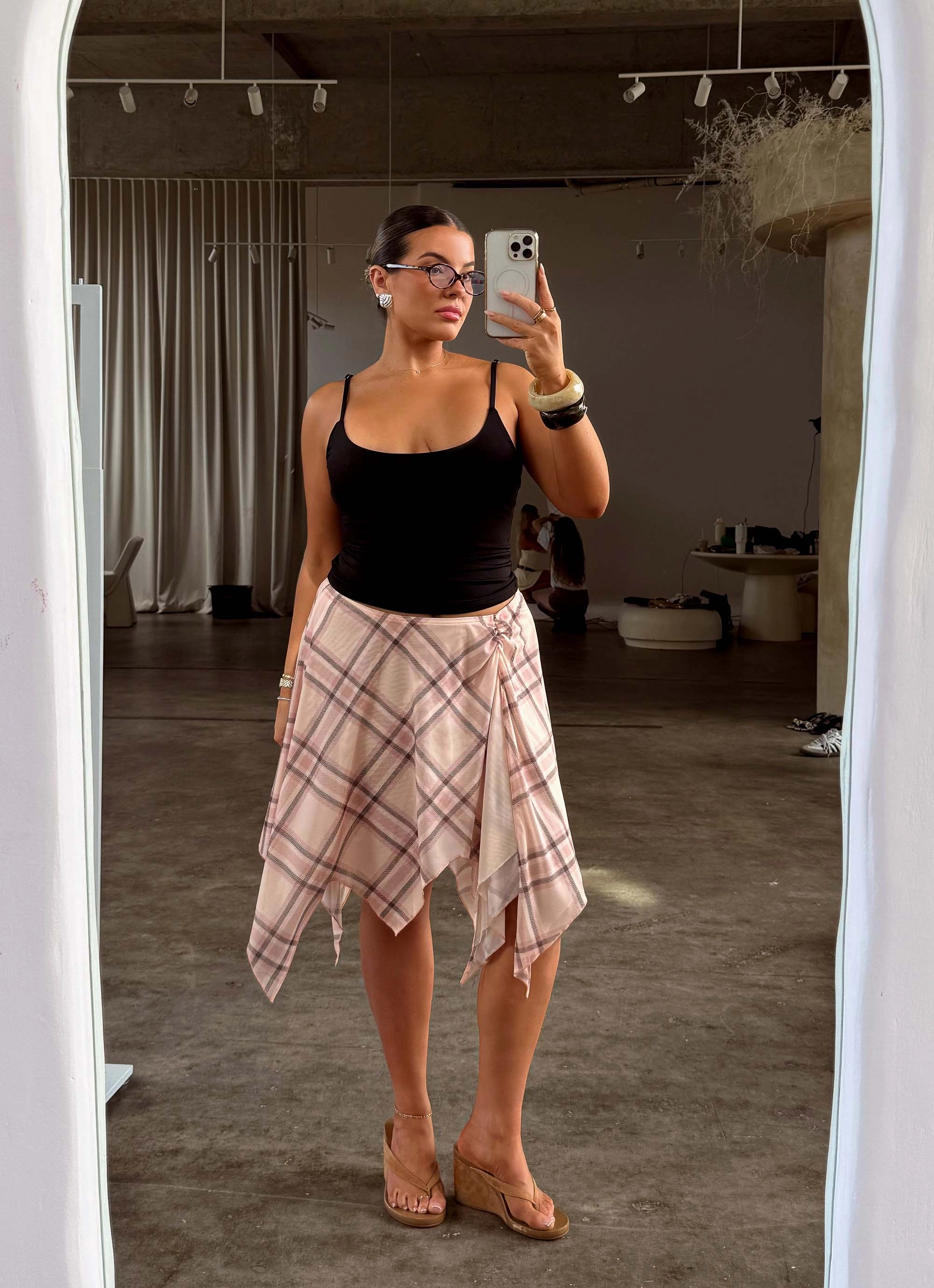 Fit Check Midi Skirt - Pink Check CompressionFitFabric Soft Brush Lining