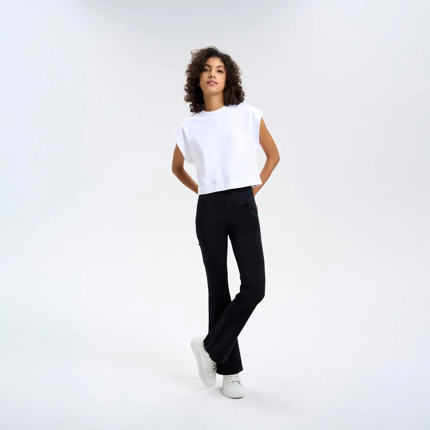 Flare Jeans for Women Crossover High Waisted Yoga Bootcut Jeans Stretchy Slim Fit Curvy Denim Bell Bottom Leggings