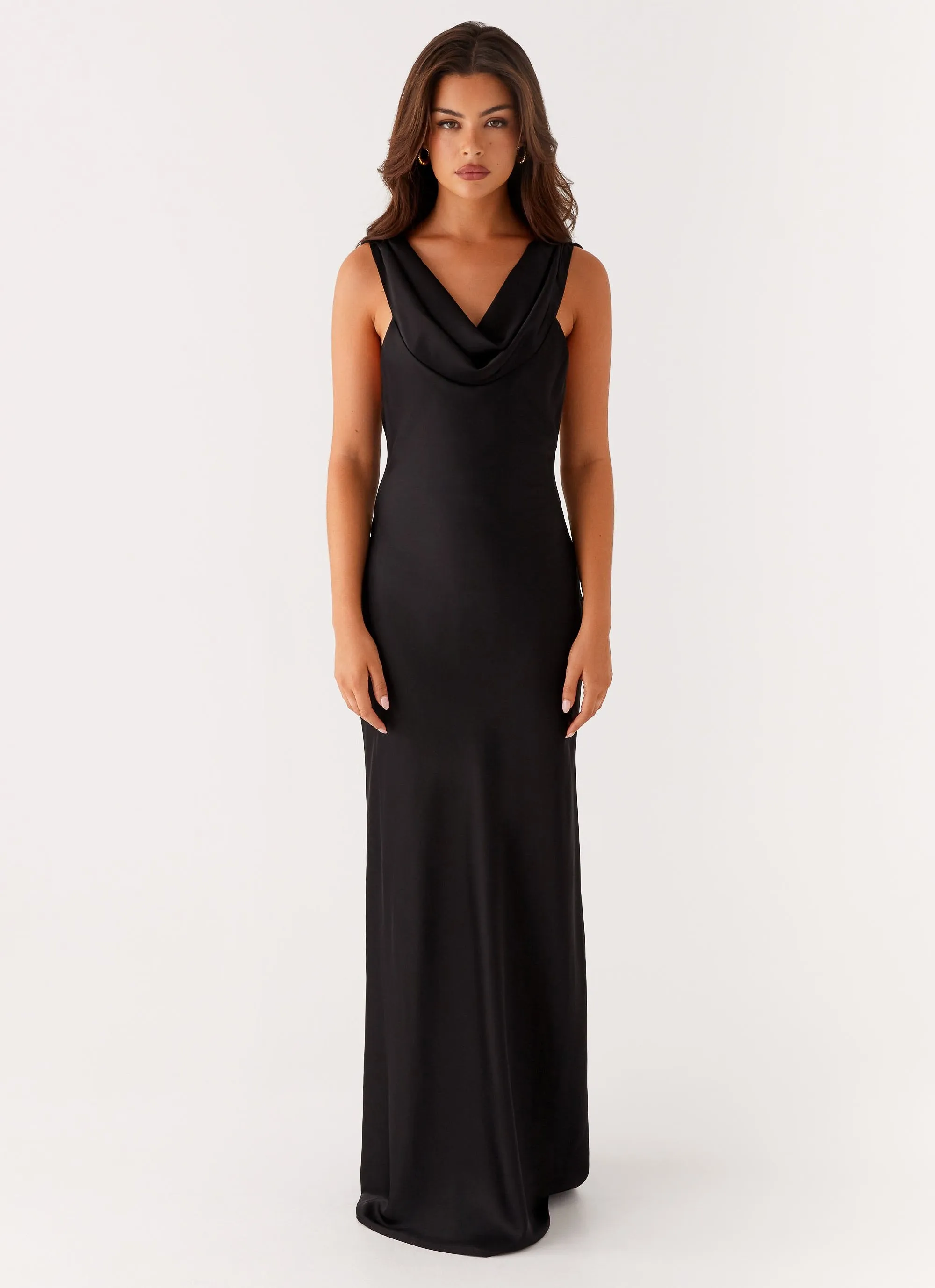 Arya Maxi Dress - Black Bless Glow