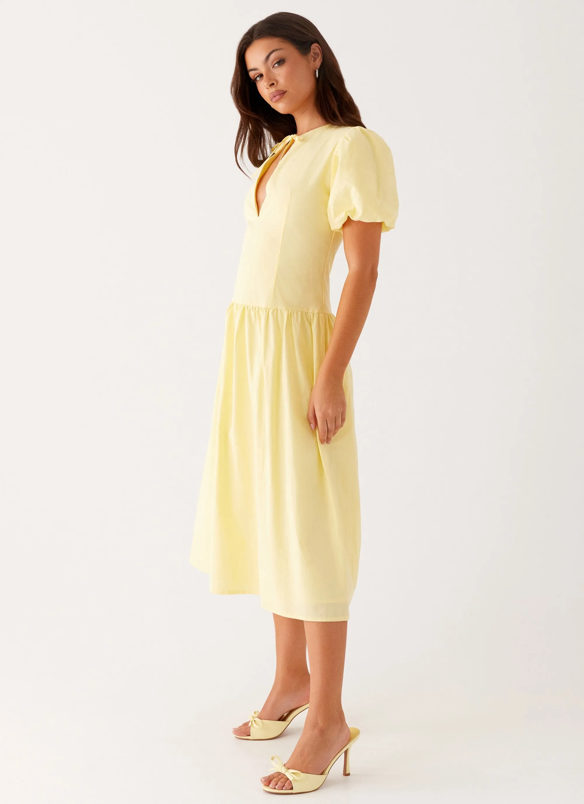 Fit Vibe Minimalist feel Reyna Midi Dress - Yellow