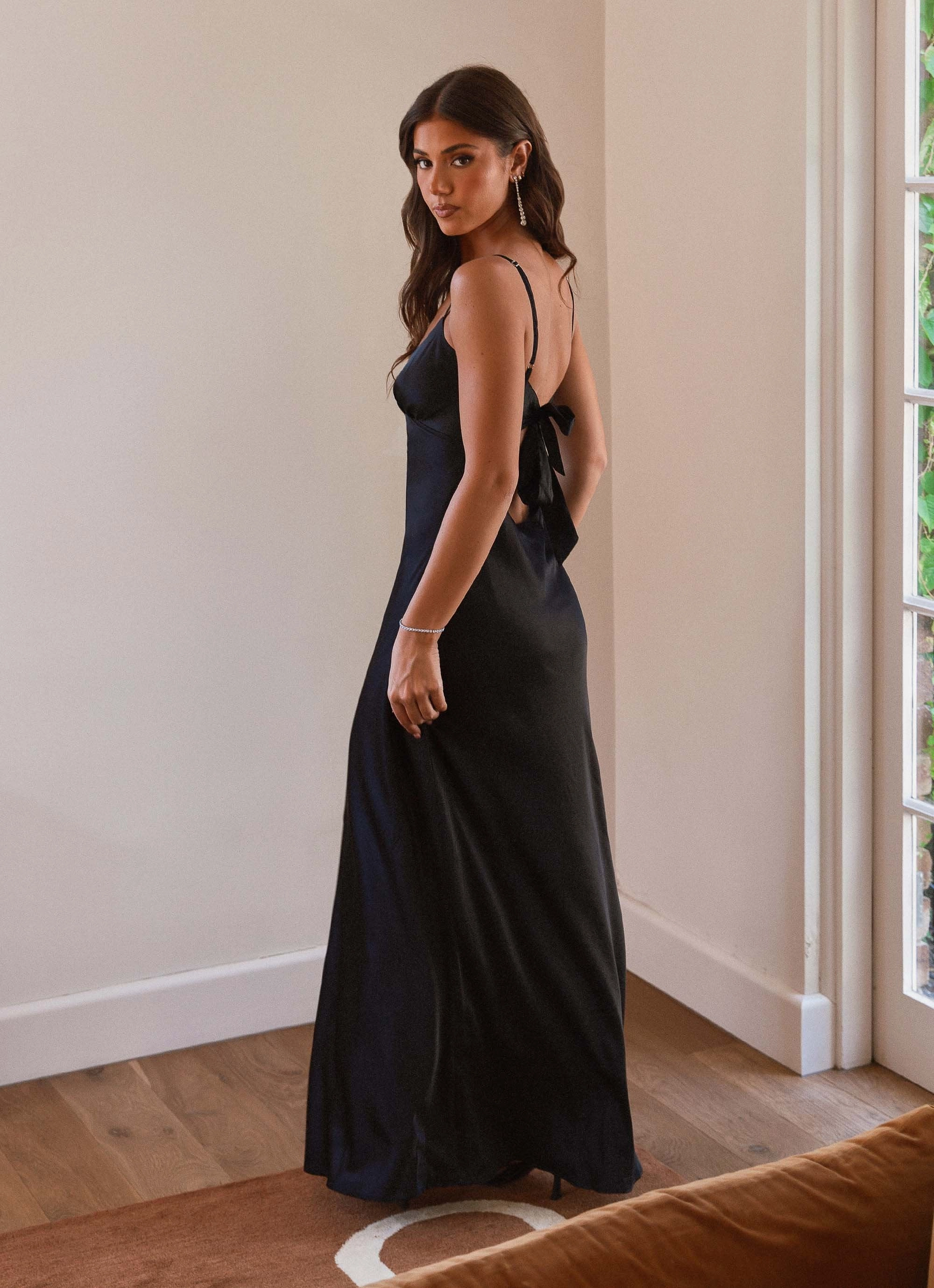 Flowy Cut Work Chic Flora Satin Maxi Dress - Midnight