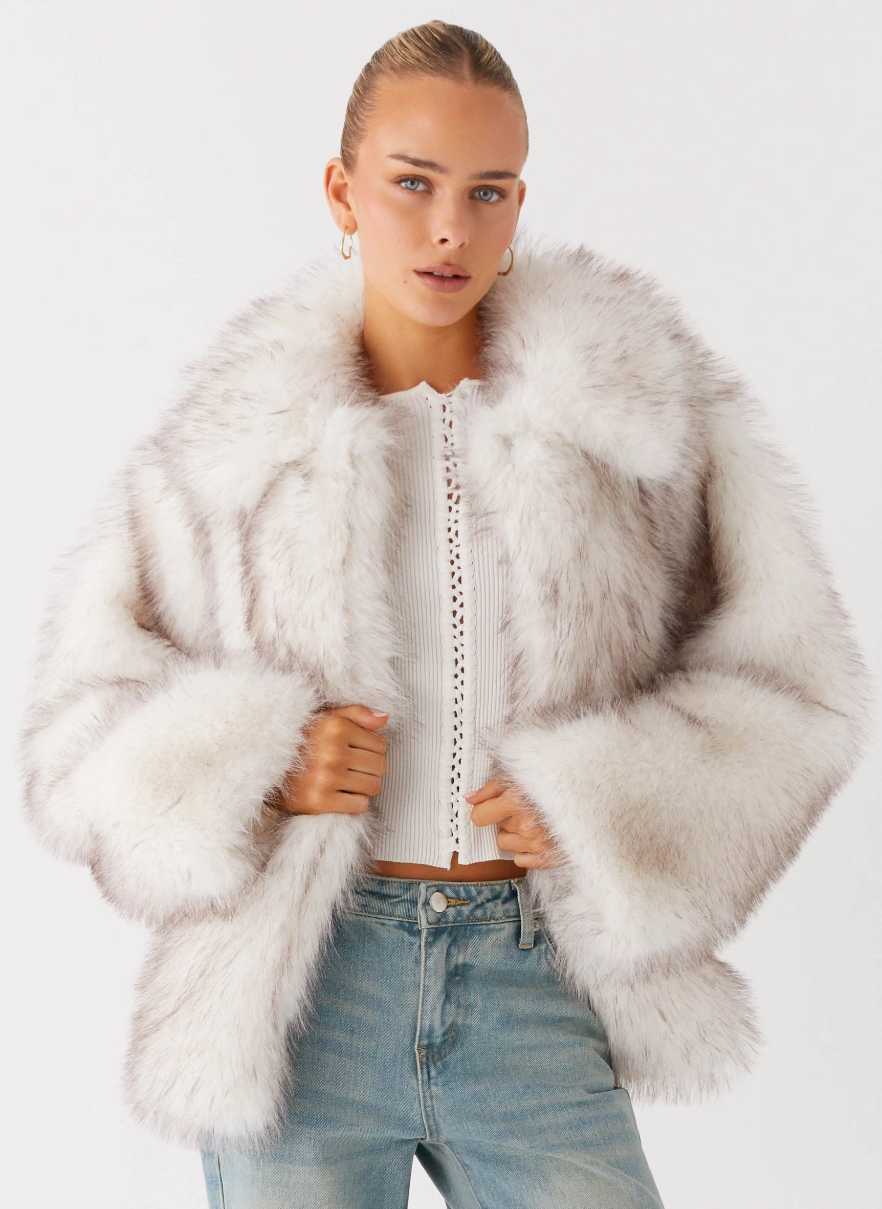 Heat Tech Fabric Novera Faux Fur Jacket - White Grey