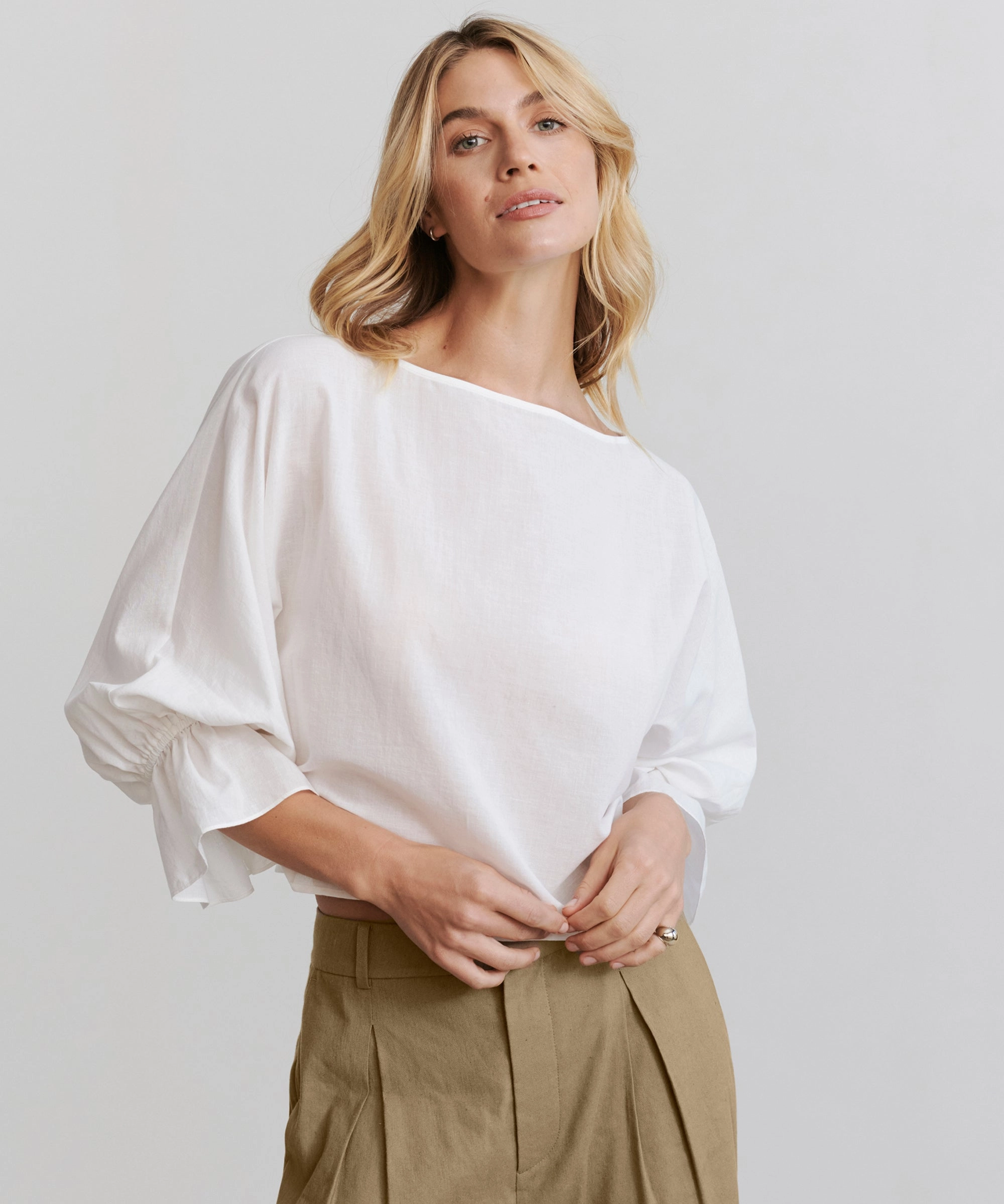 Cape Blouse Wear Resistant Edge