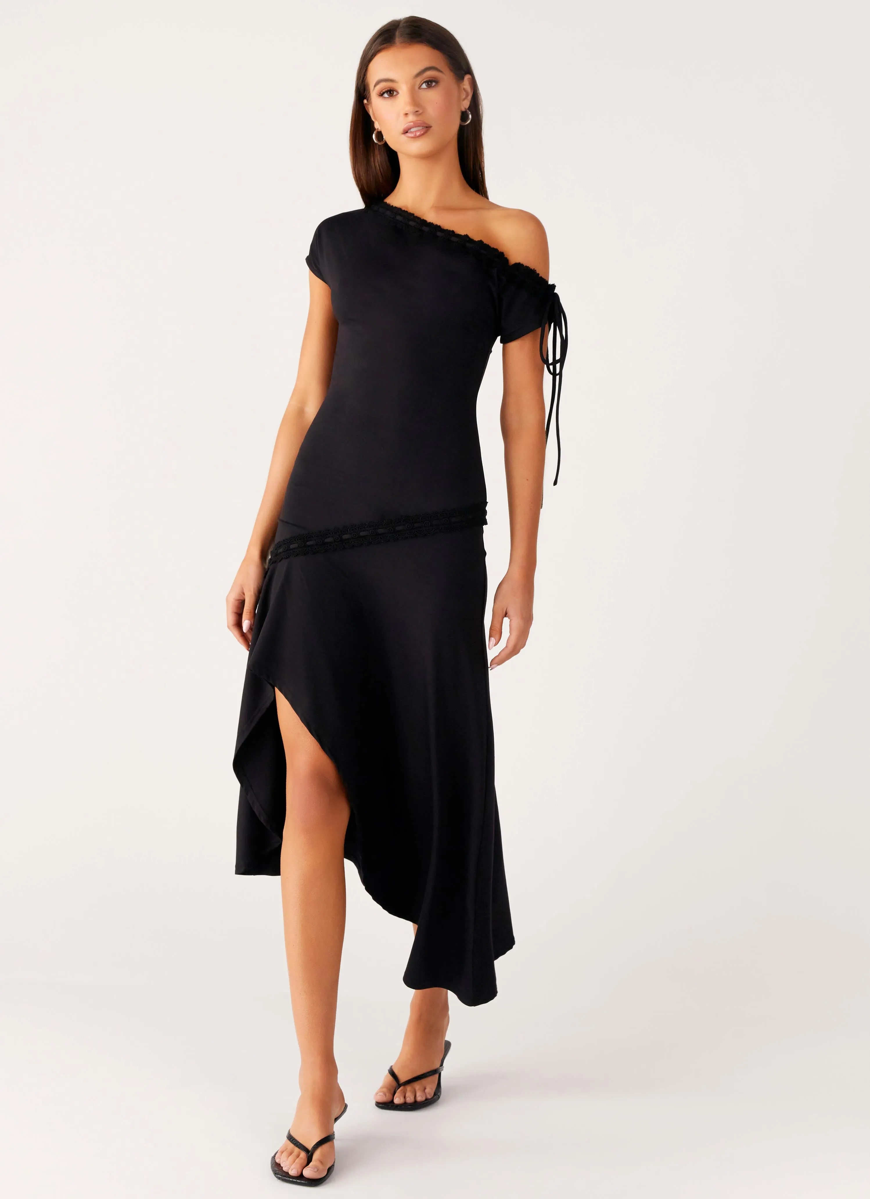 Downtown Midi Dress - Black Subtle Detail