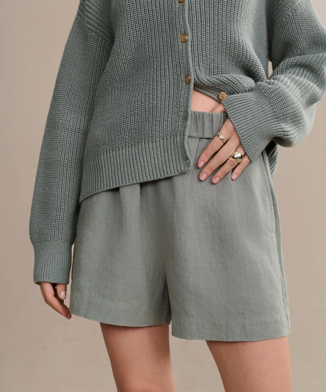Linen Logan Short Modern Layer