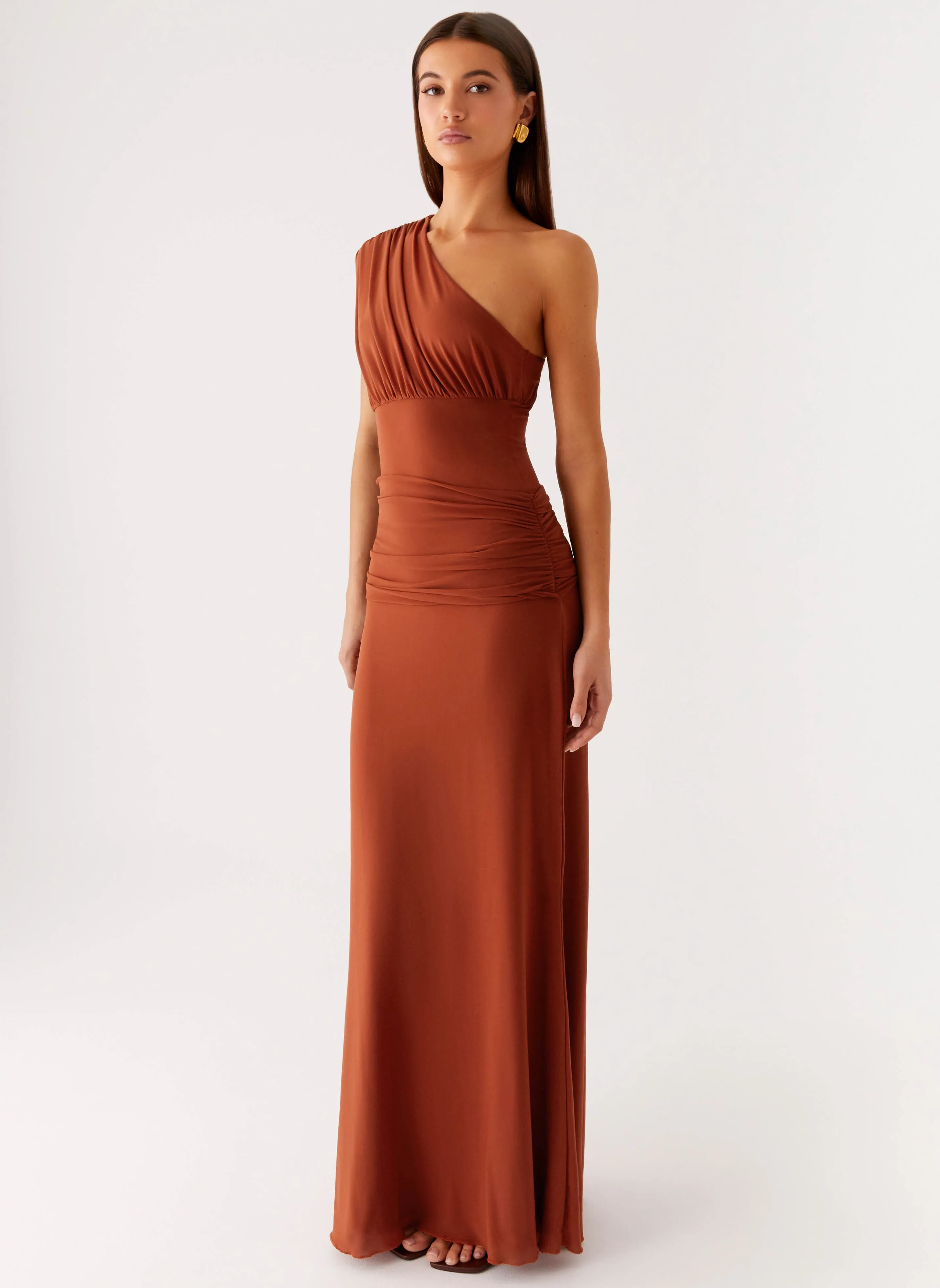 Travel Ready Contemporary Look Glimmer Maxi Dress - Rust