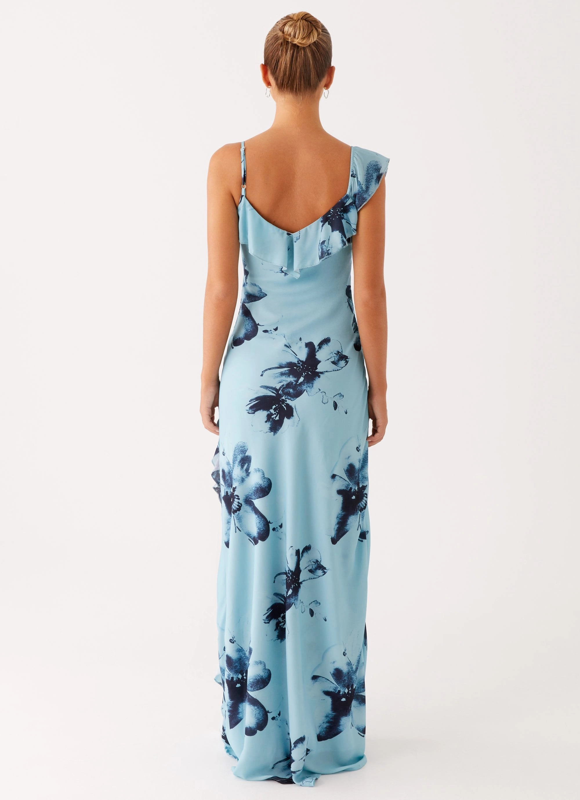 Goldsmith Maxi Dress - Blue Black Floral Elegant Finish