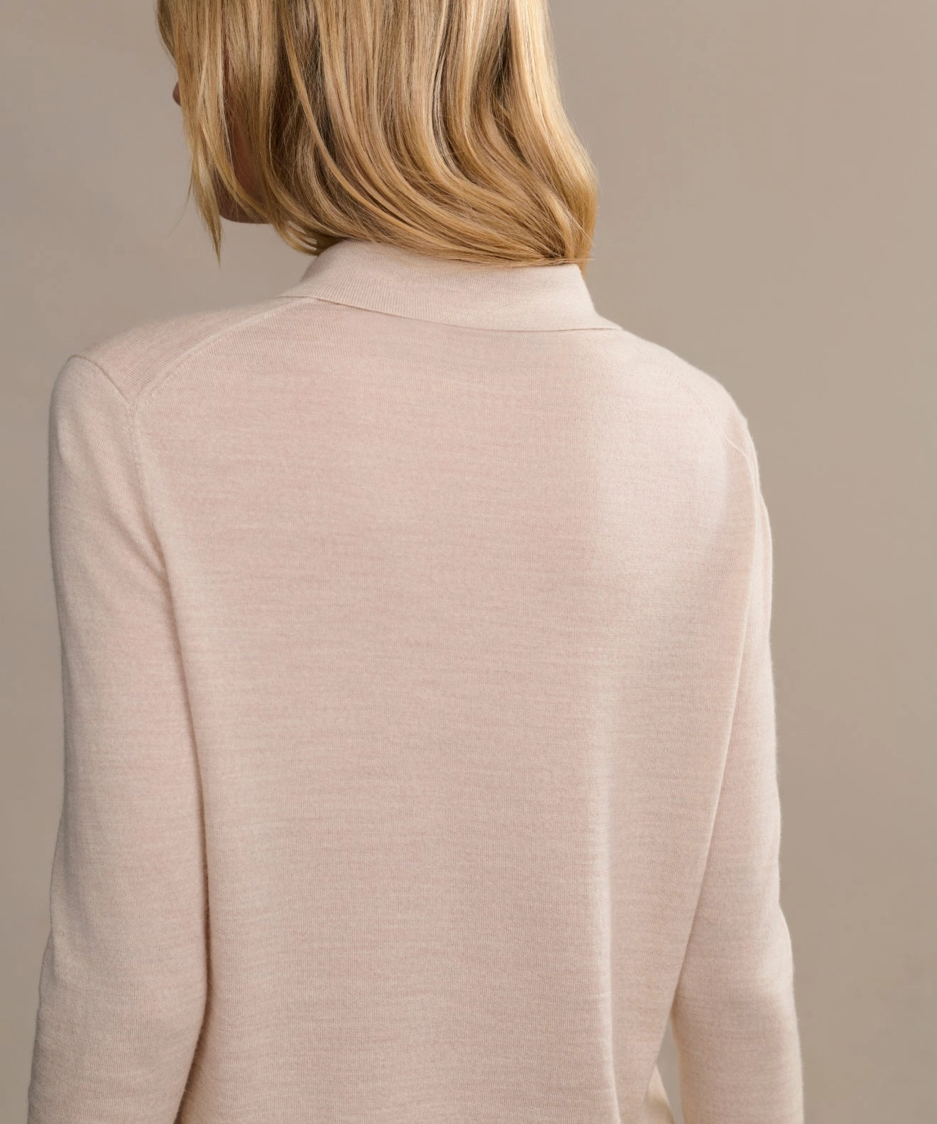 Flexible Waistband Adaptation Grayson Pullover