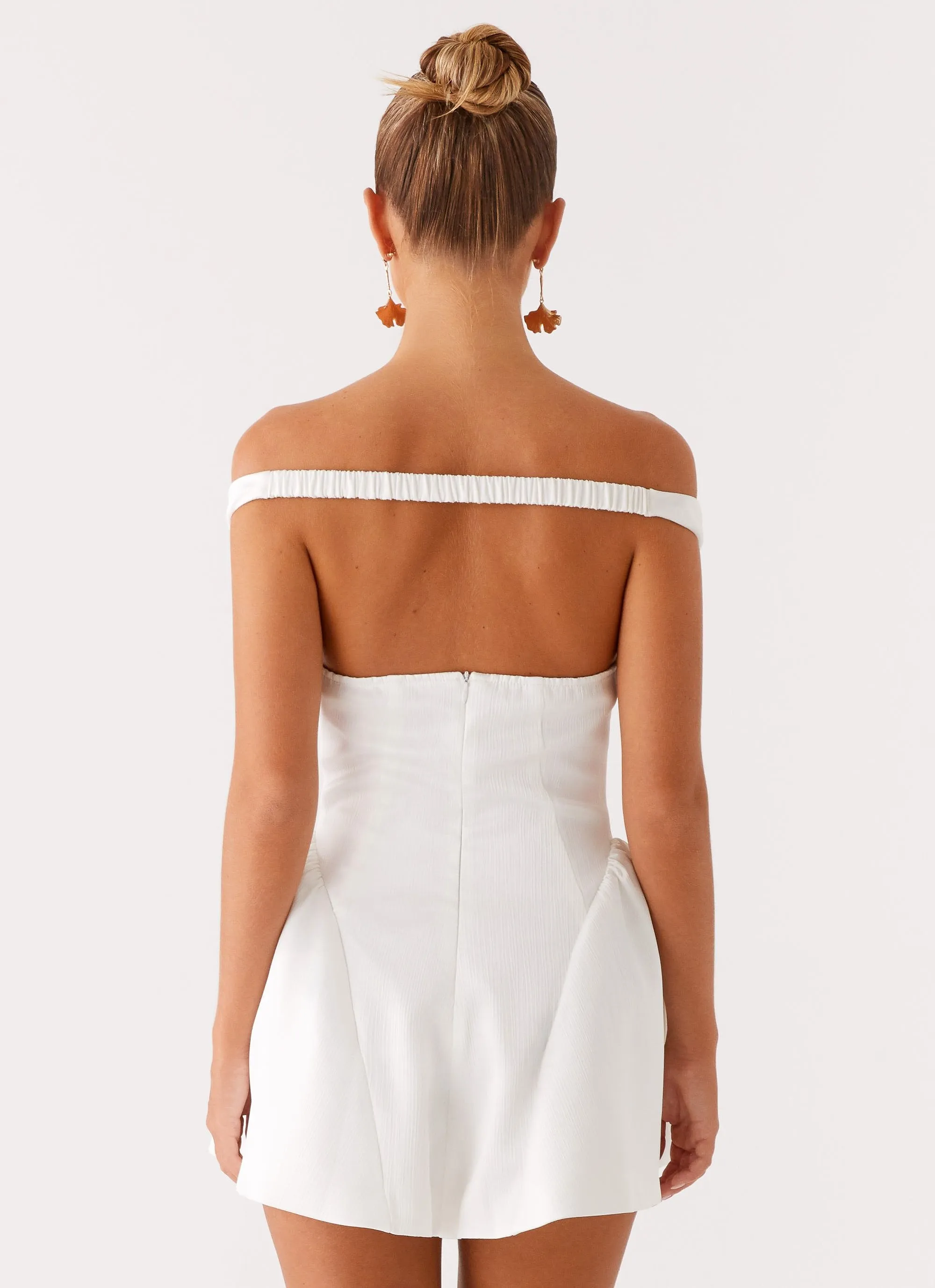 Calm Touch Warm Undertone Cavella Mini Dress - White