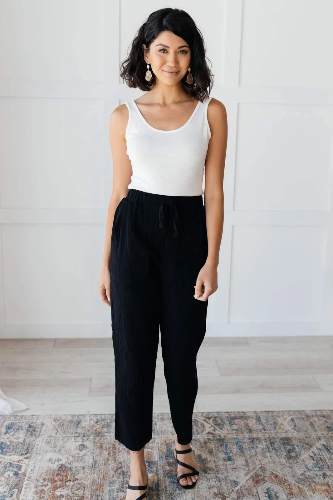 Hazel Blues® | Zuni Cropped Pants