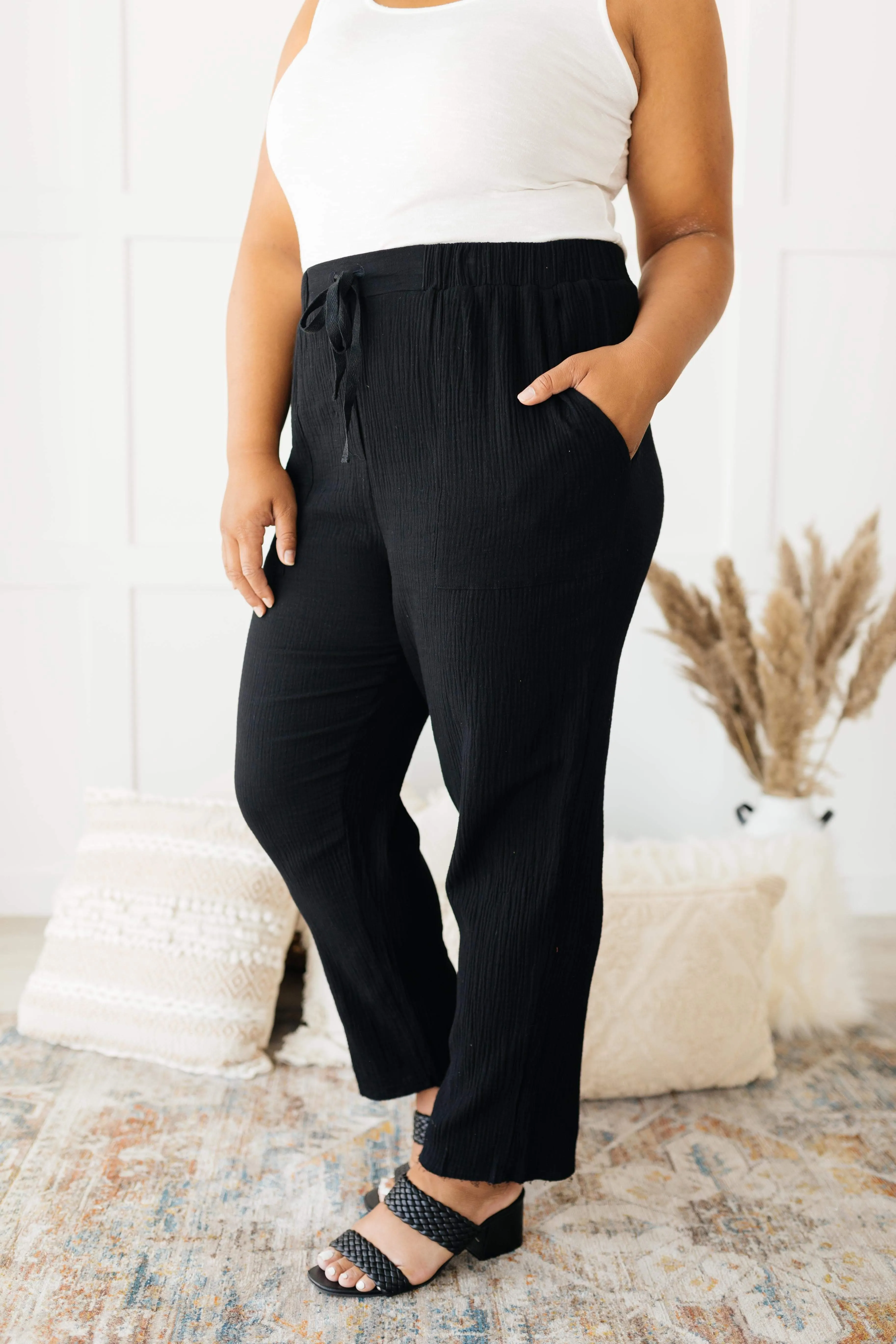 Hazel Blues® | Zuni Cropped Pants