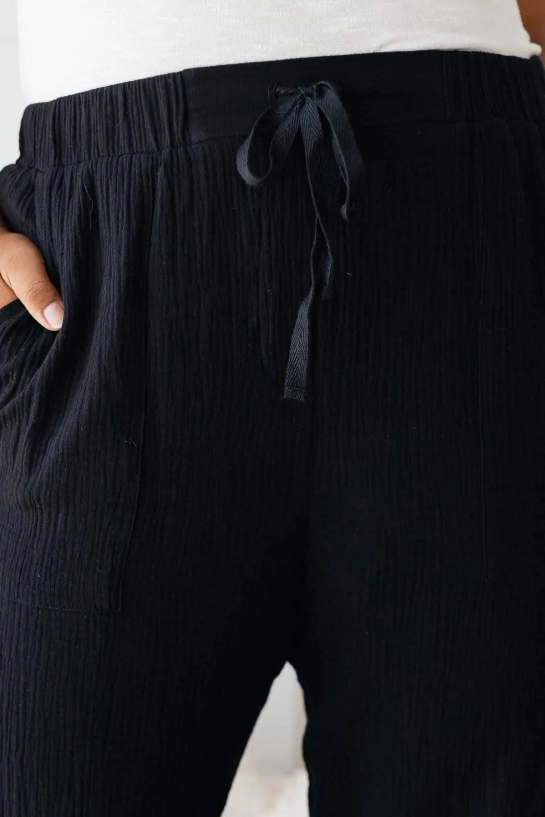 Hazel Blues® | Zuni Cropped Pants