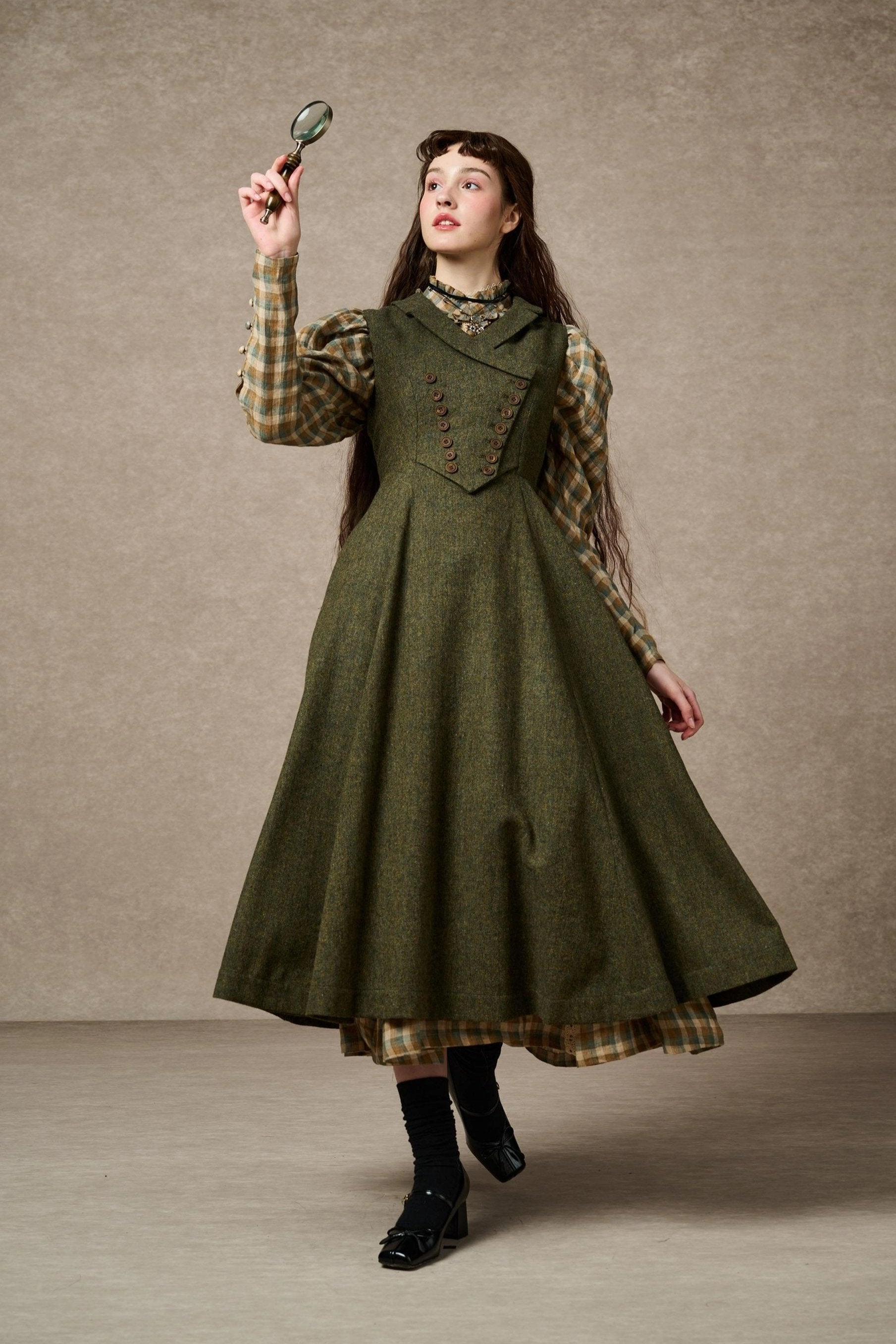Helen 17| Vintage wool dress Training Wear
