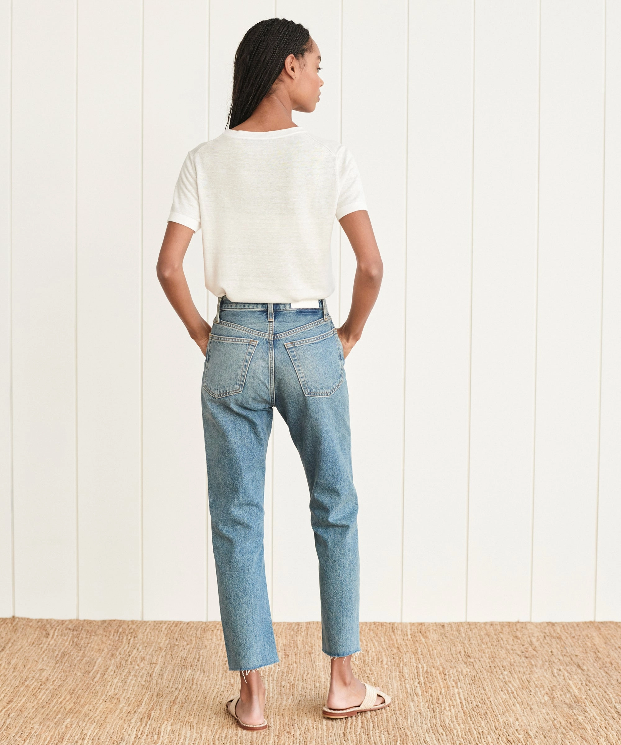 High Rise Stove Pipe Jean Neutral Fit Smart Stretch
