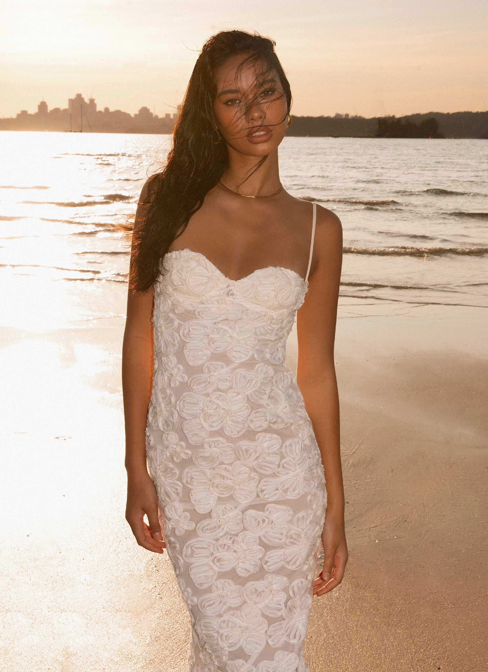 Light Volume Stylish and Simple That Girl Maxi Dress - Ivory