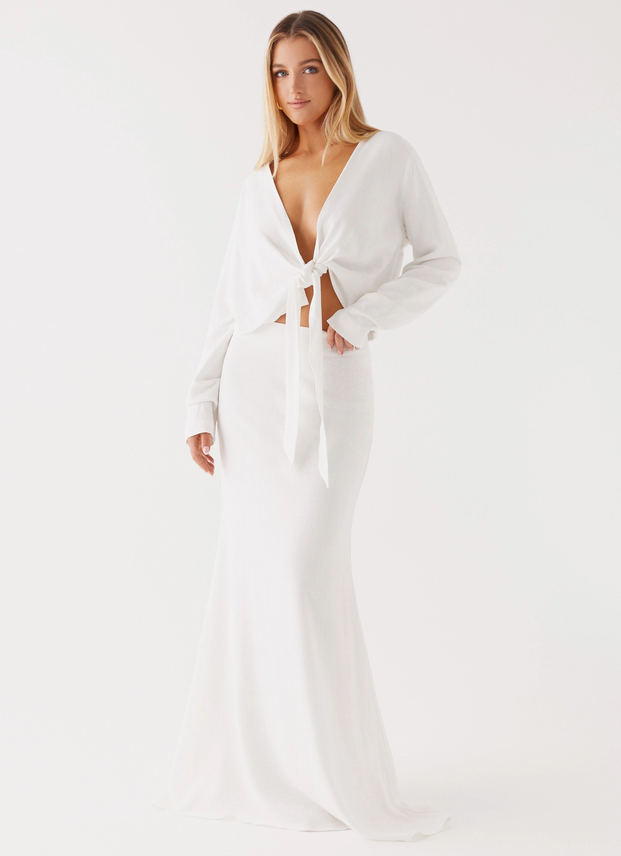 Neutral Tone Palette Parker Linen Knotted Top - White