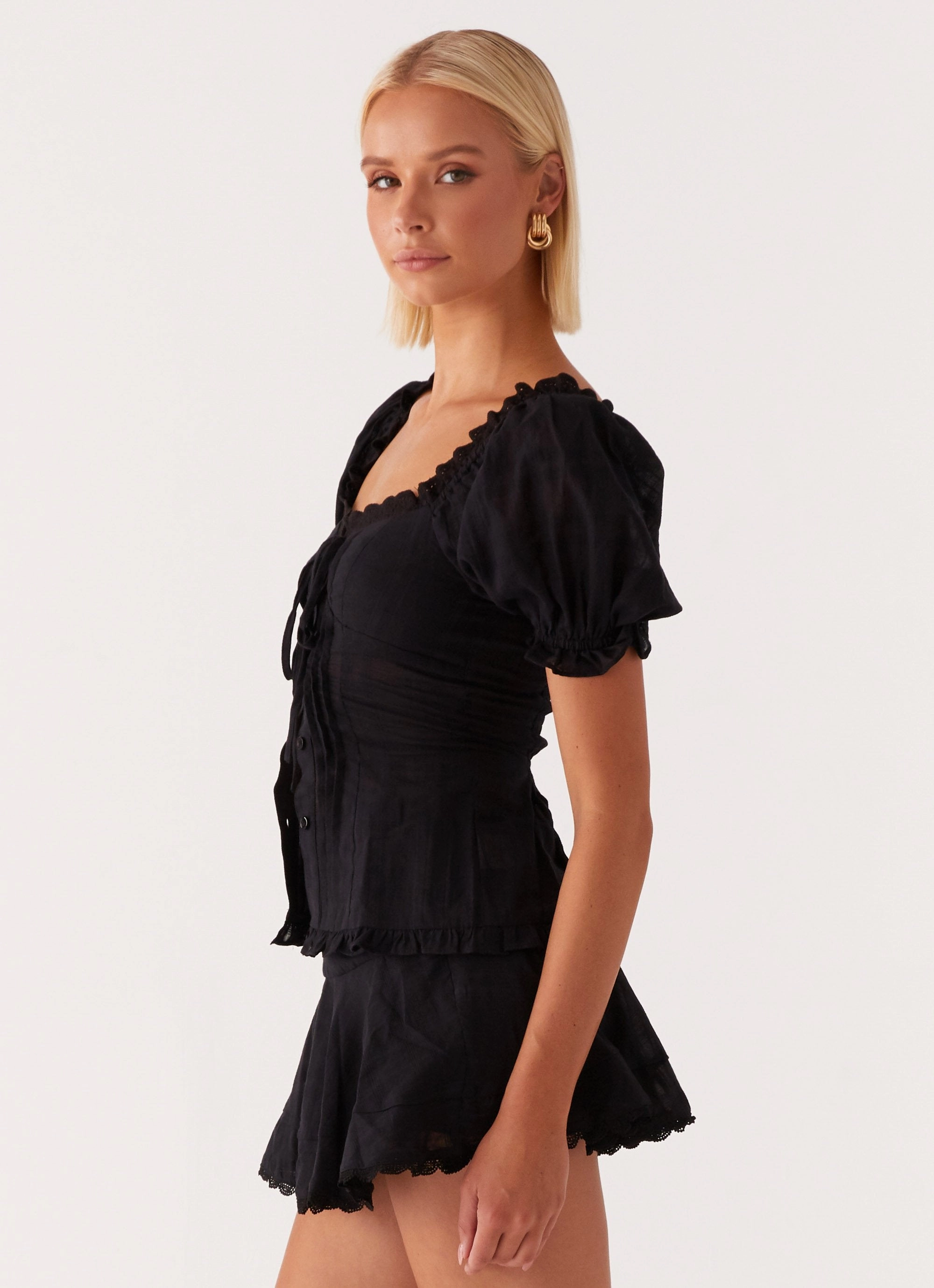 Hundred Percent Puff Sleeve Top - Black HoodedVersion Reverseble Design
