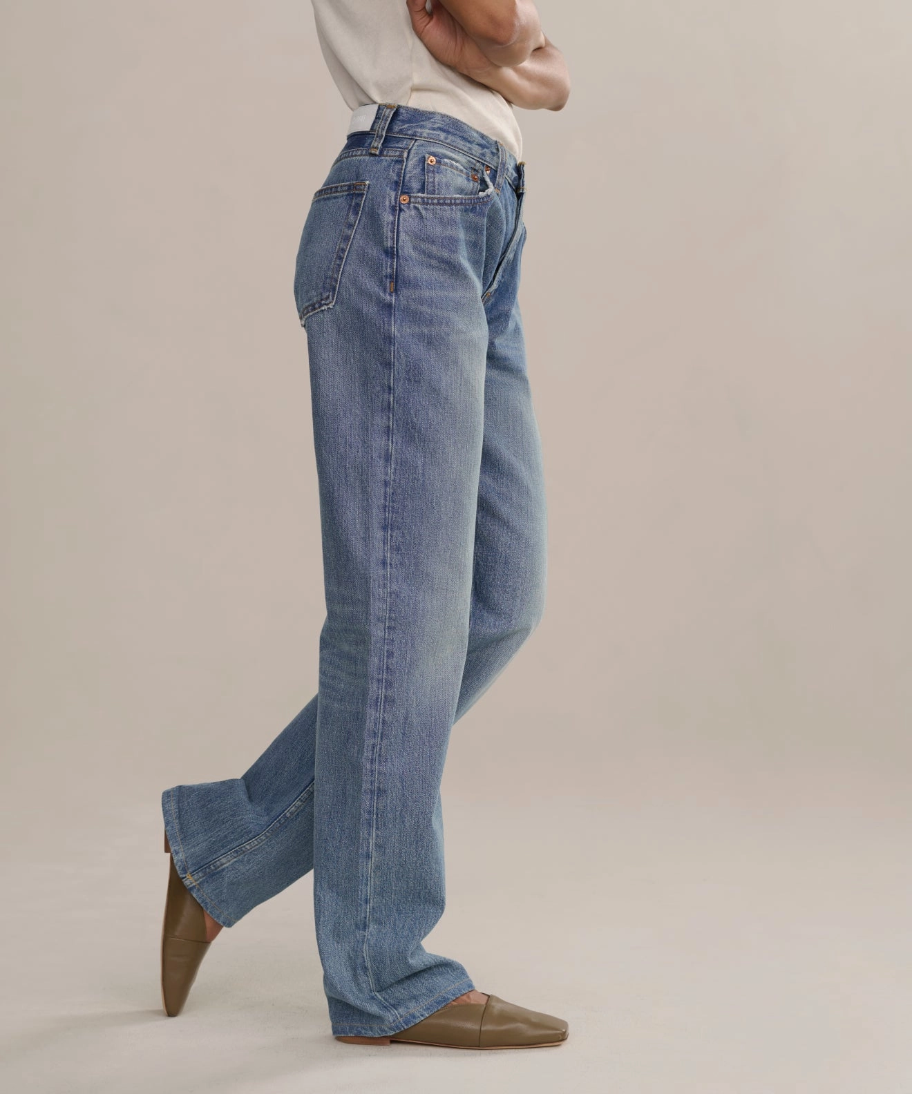 Sport Friendly High-waisted fit The Standard