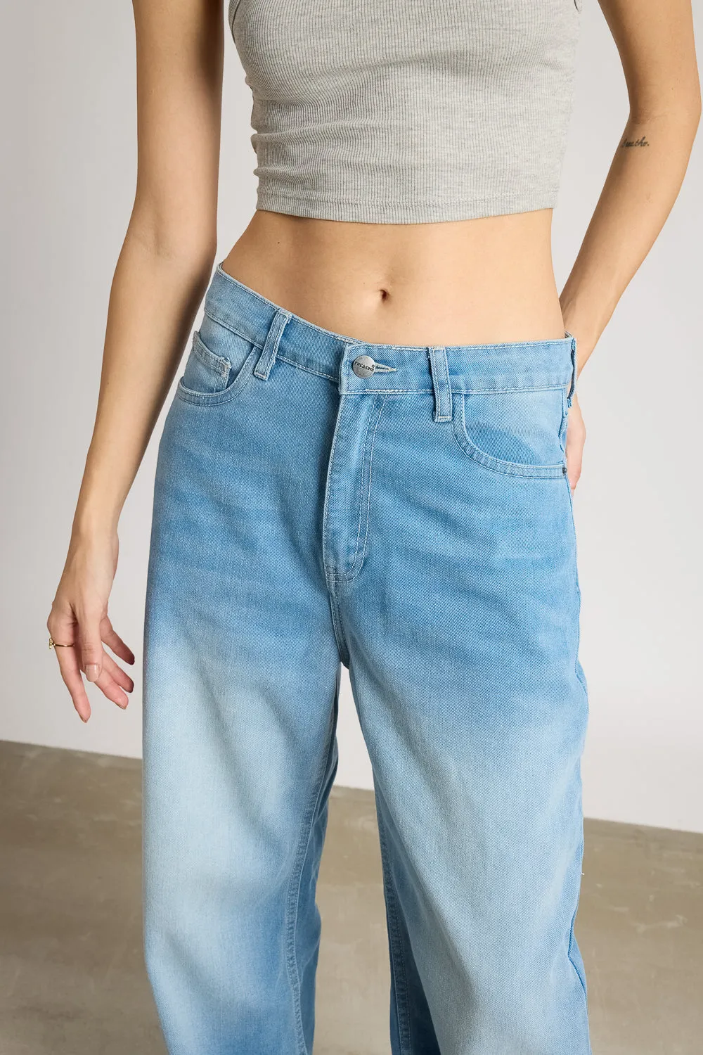 Ice Wash Straight Leg Women's Jeans