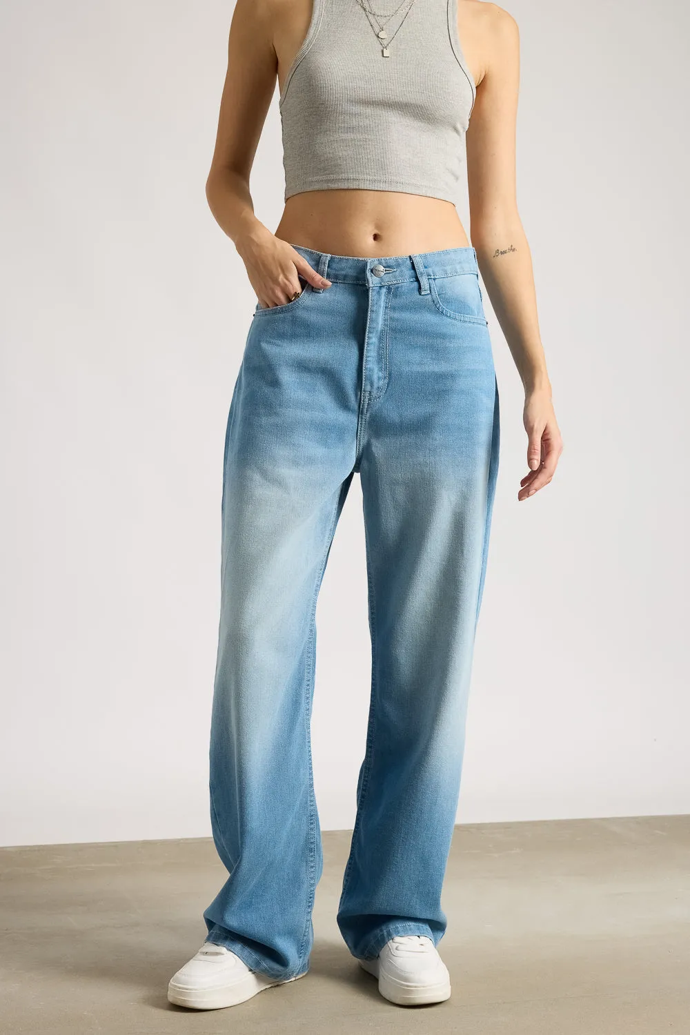 Ice Wash Straight Leg Women's Jeans
