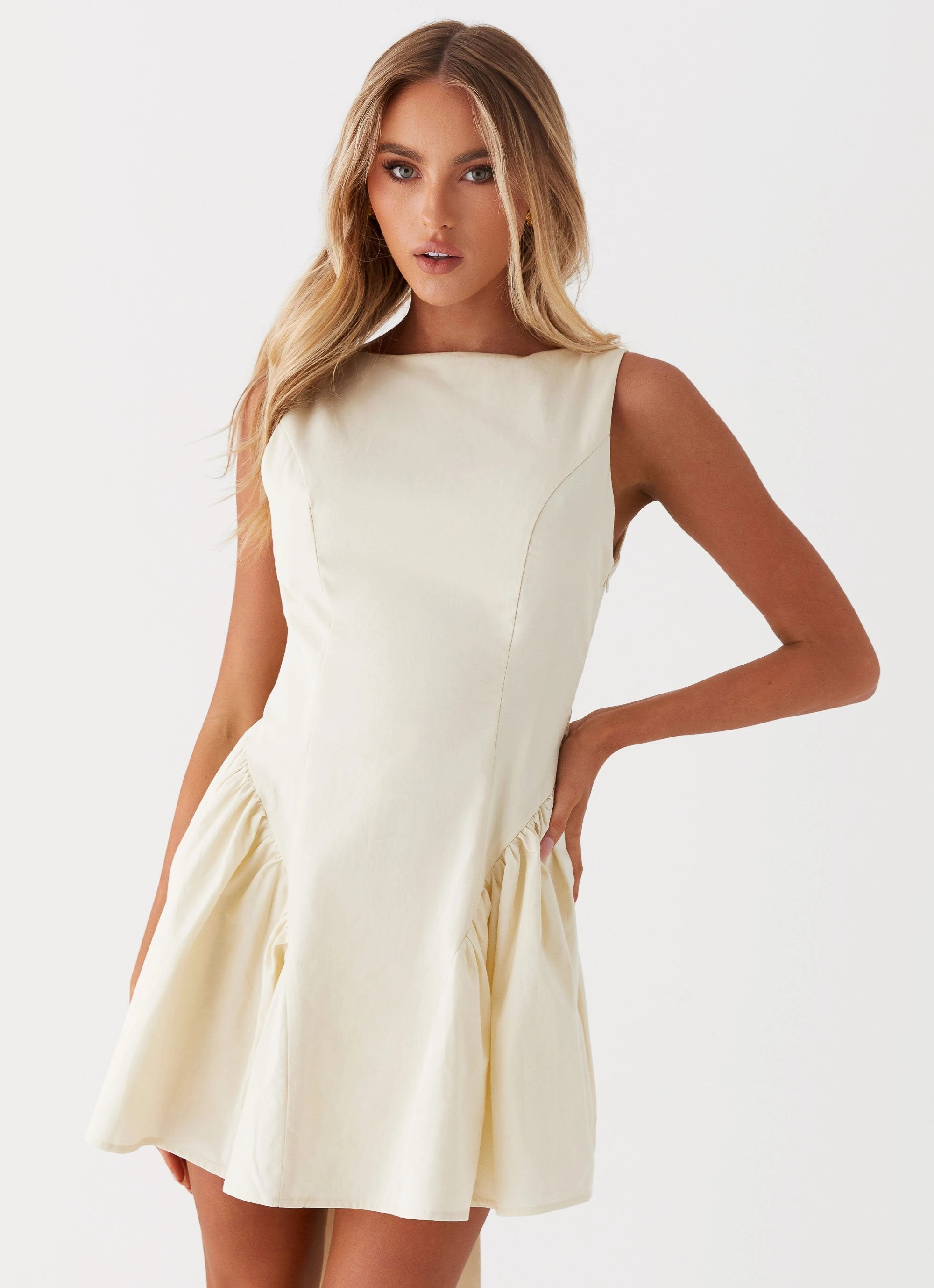 Invited Mini Dress - Ivory Delicate Tone Flattering Design