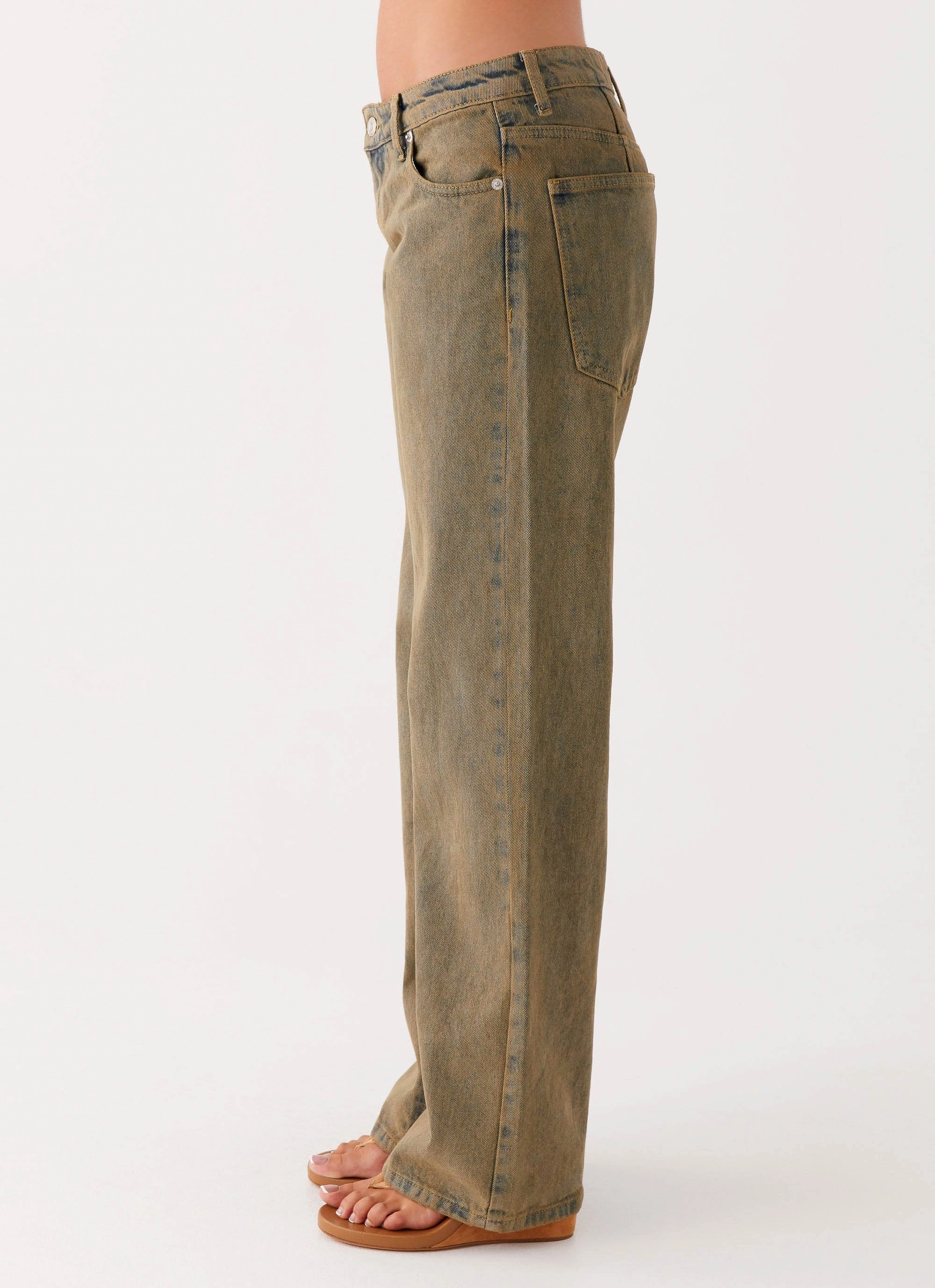 Sophisticated Look Jaiden Low Rise Denim Jeans - Brown Sand Wash